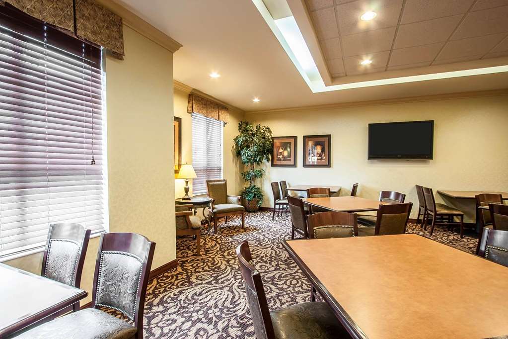 Comfort Inn & Suites McMinnville Wine Country - photo 27