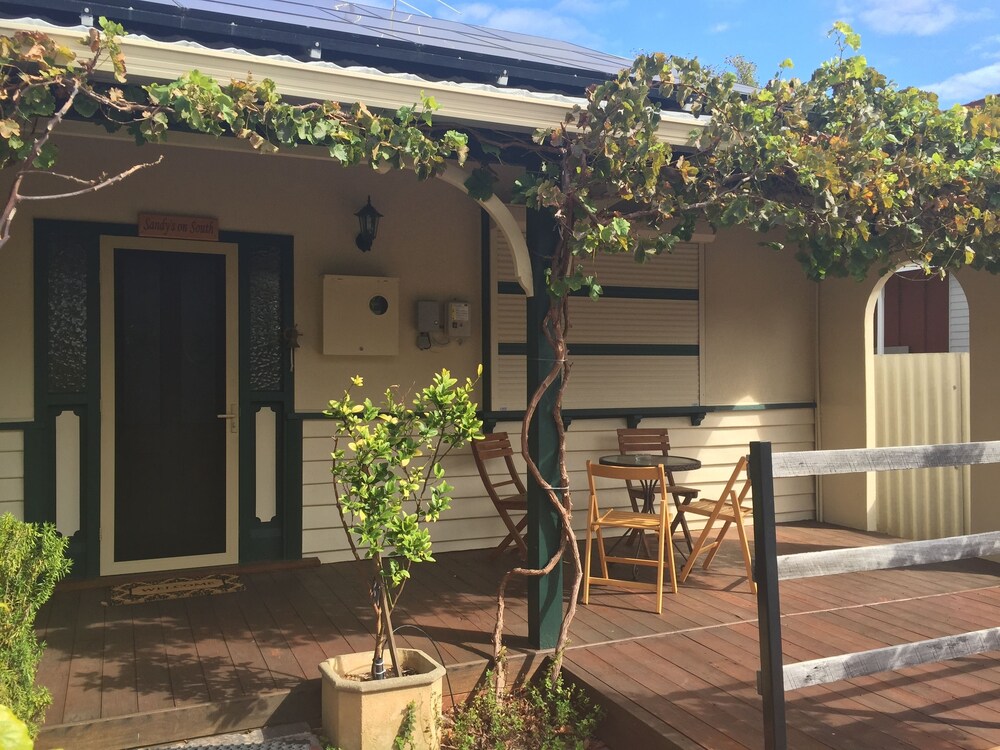 Fremantle Holiday Accommodation in Fremantle, Australia