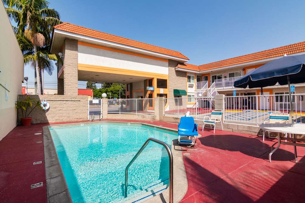 Rodeway Inn Artesia Cerritos - photo 28