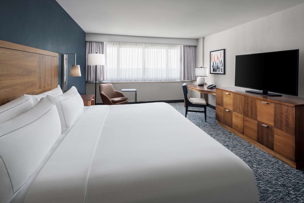 The Alloy King of Prussia a DoubleTree by Hilton - photo 13
