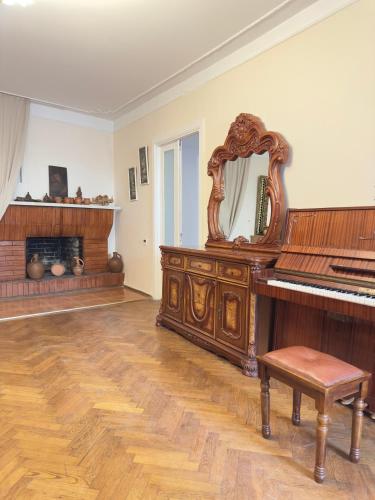 Davit's Apartments 21