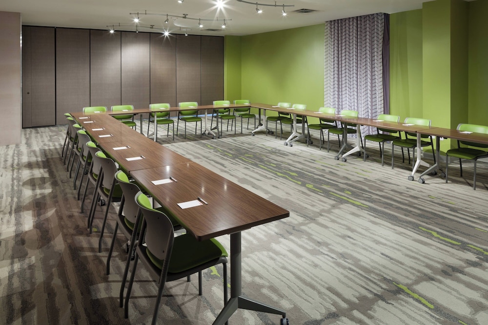 TownePlace Suites by Marriott Orlando at SeaWorld - photo 41