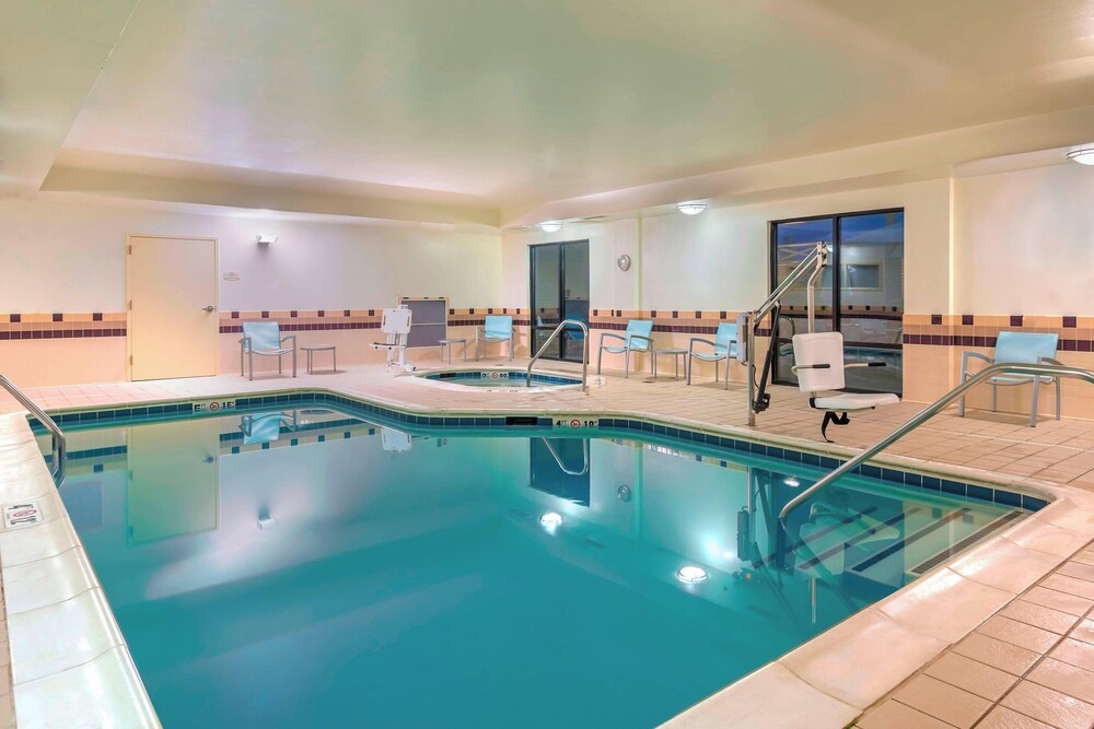 Springhill Suites by Marriott Richmond Northwest - photo 28