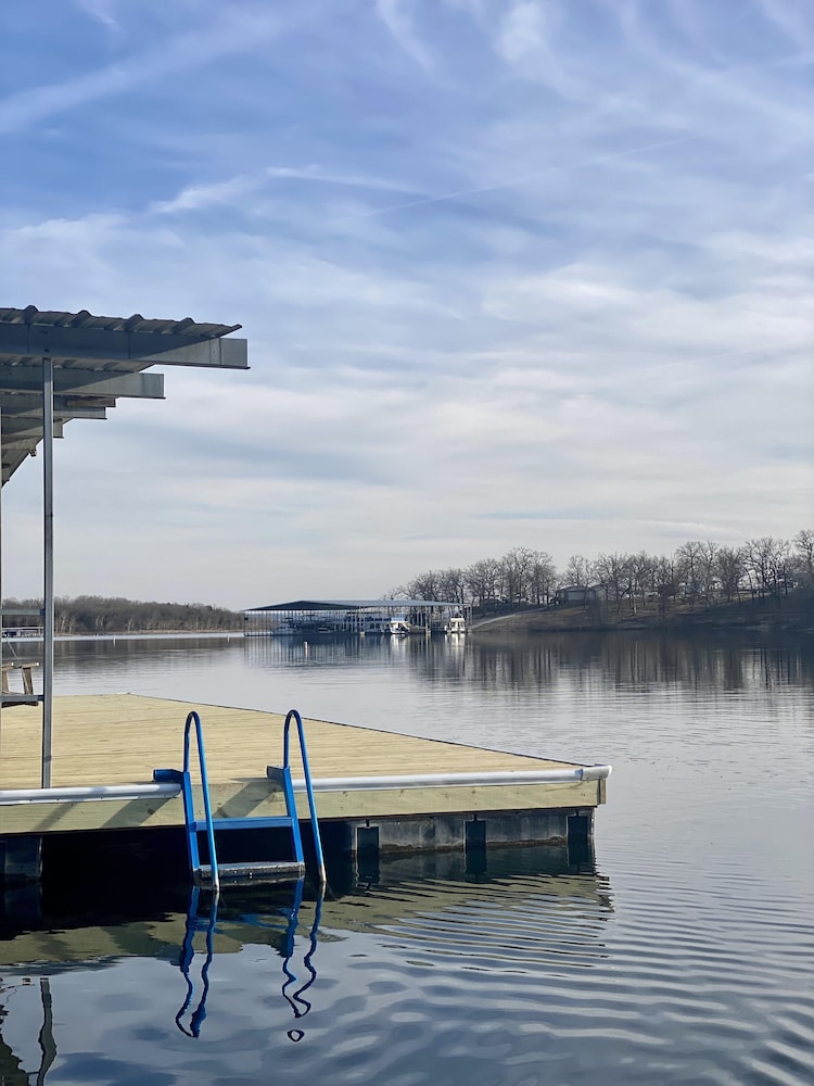 Calm Waters Cabin Resort - photo 97