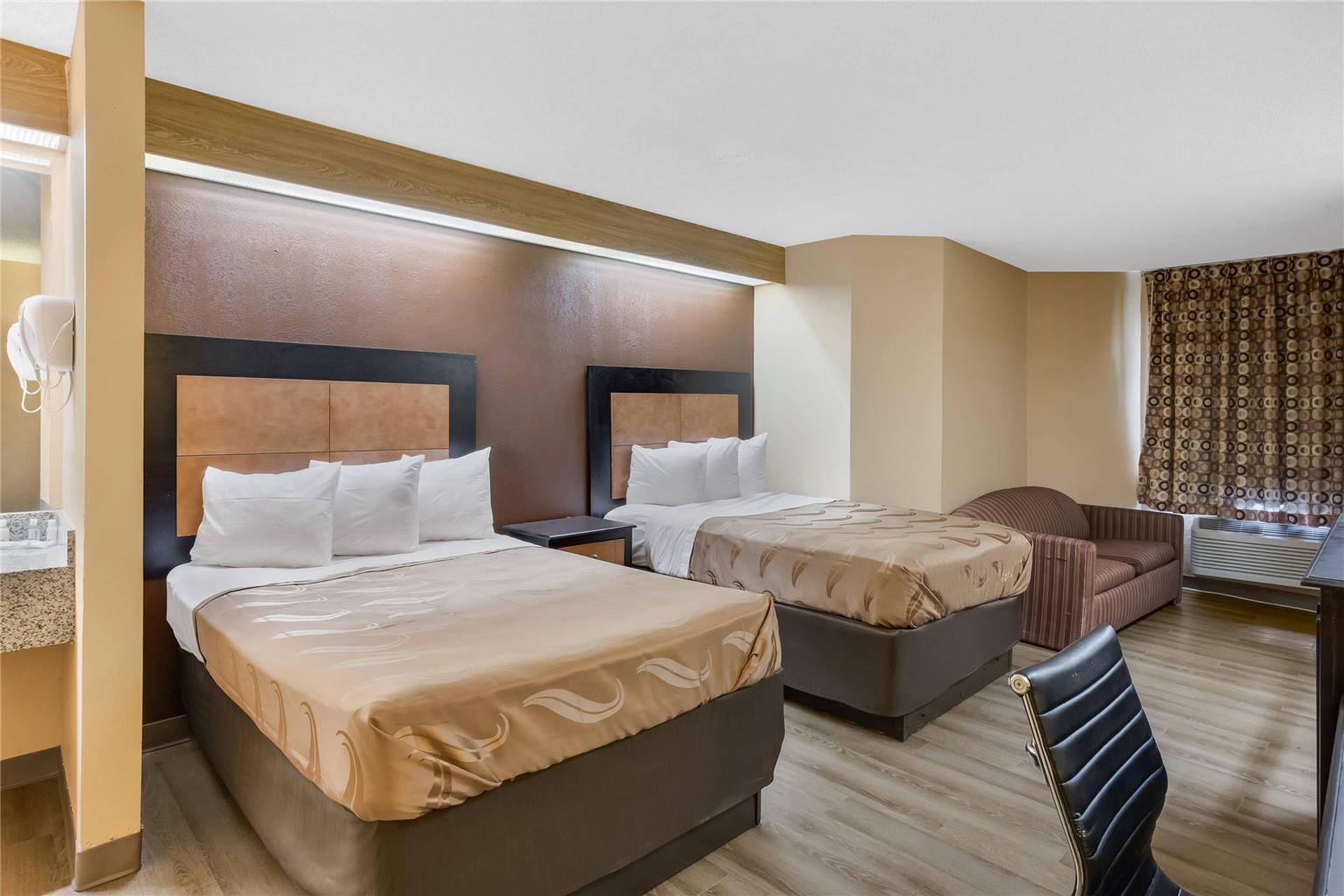 Quality Inn Lees Summit Kansas City - photo 24