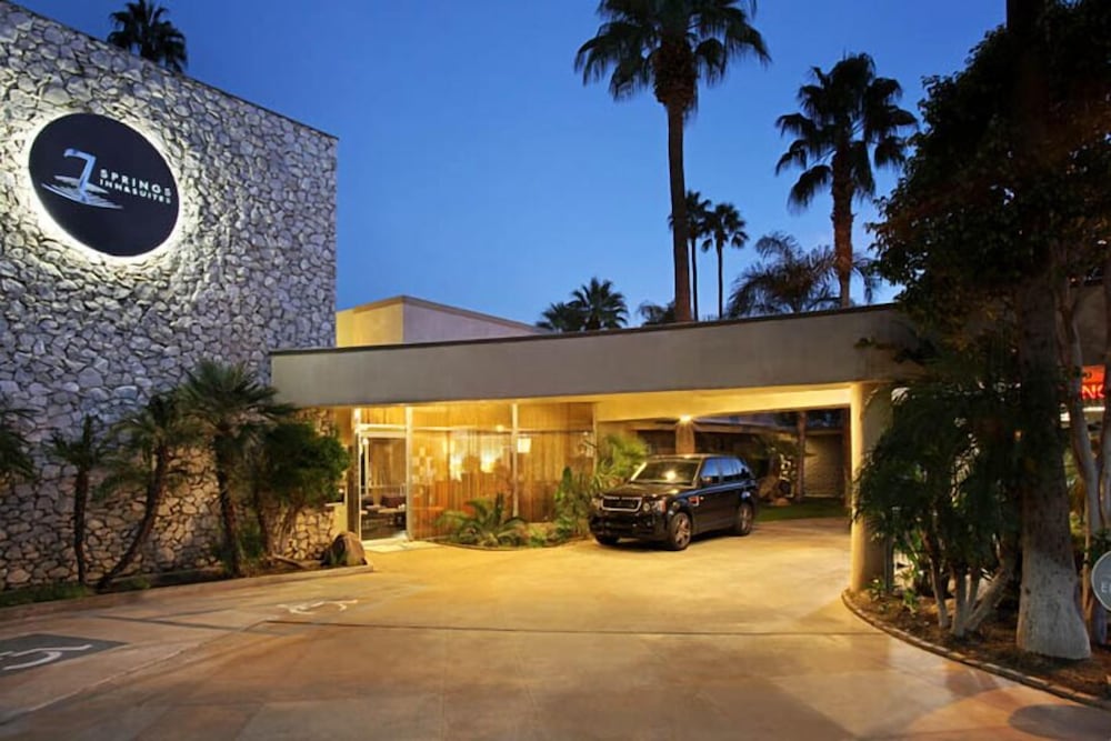 7 Springs Inn & Suites - last minute hotel in Palm Springs
