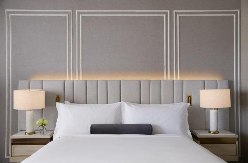 InterContinental Hotels Indianapolis an IHG Hotel - photo 43