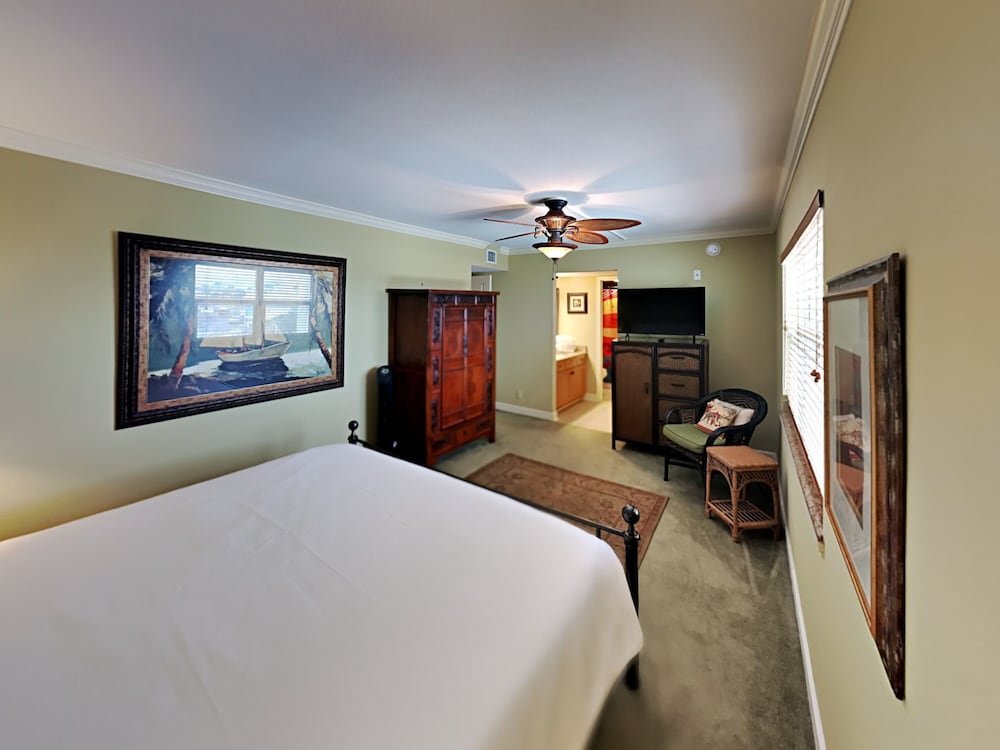 Regency Towers by Southern Vacation Rentals - photo 101