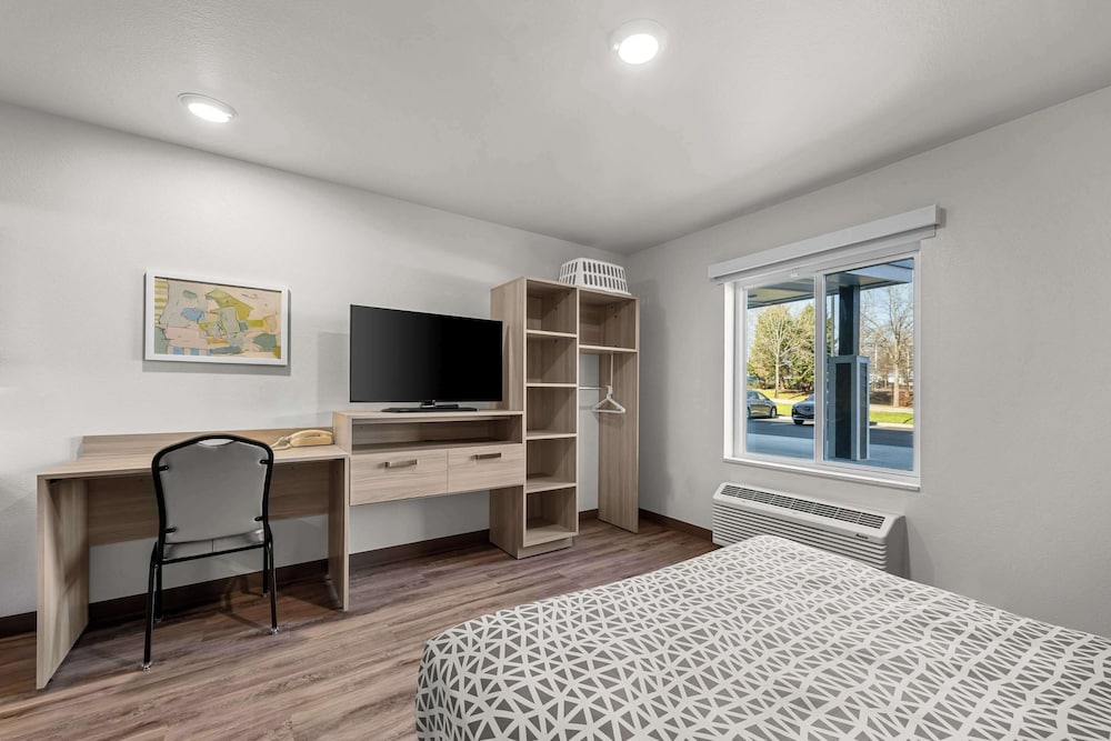 WoodSpring Suites Columbia Irmo - photo 15