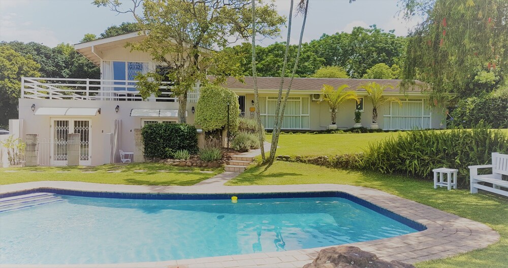 Avillahouse Guesthouse — 4-Star Luxury Hotel in Durban, South Africa