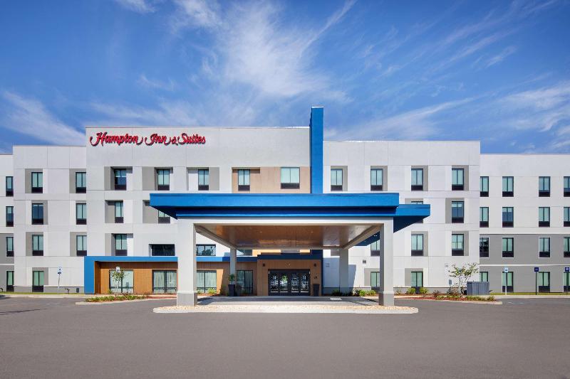 Hampton Inn & Suites D'Iberville Biloxi — hotel in D'iberville