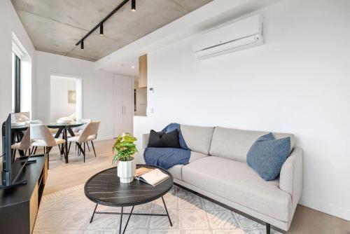 Ocean Views Modern Fast Wifi Southbank Location — 4-Star Luxury Hotel in Melbourne, Australia