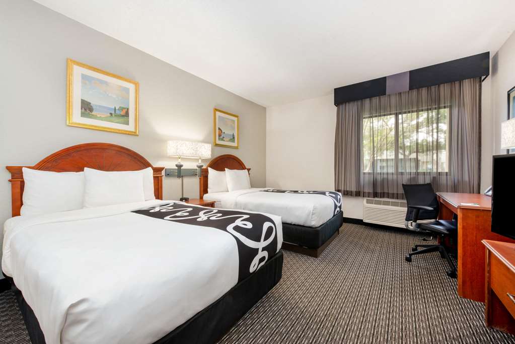 La Quinta Inn by Wyndham Ft. Lauderdale Tamarac East - photo 25