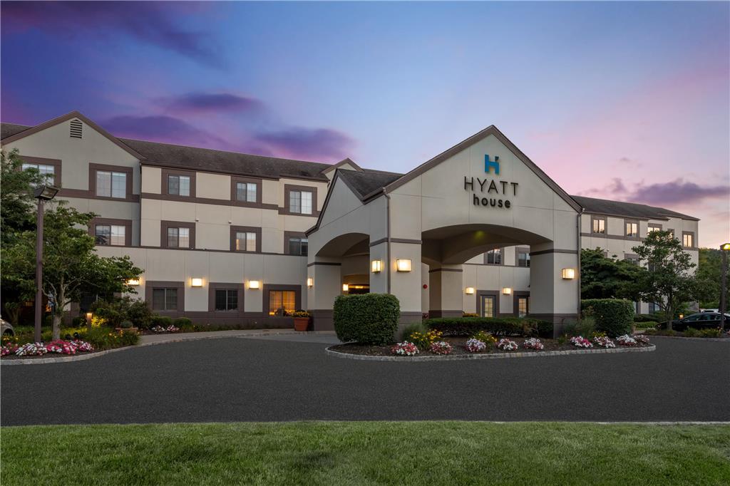 HYATT House Morristown - photo 2