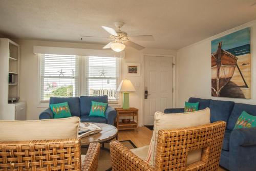 Sunkissed 2 by Oak Island Accommodations - photo 11