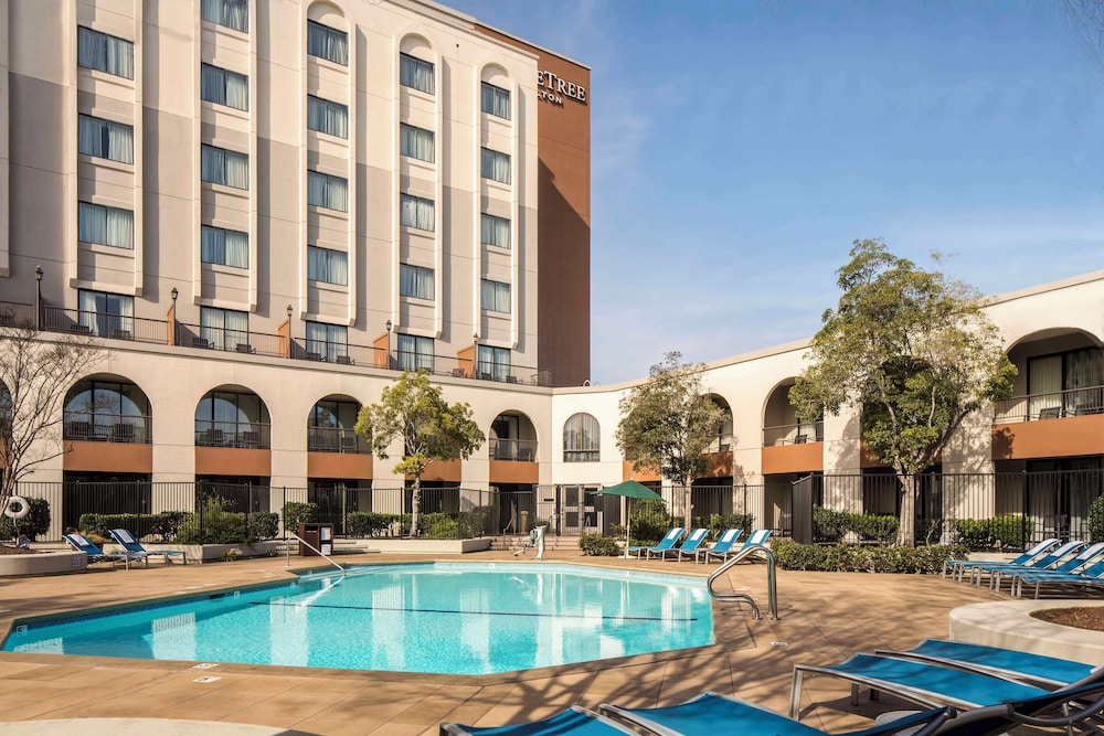 Doubletree by Hilton Newark Fremont - photo 53