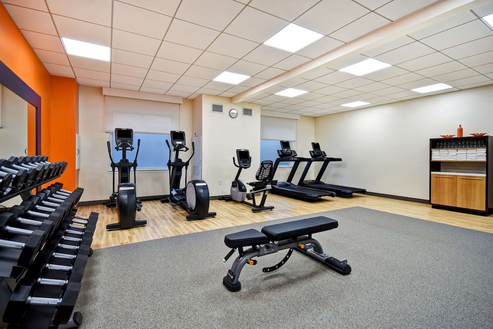Hampton Inn Ny Jfk - photo 16
