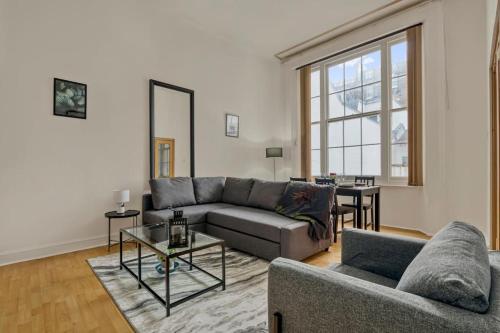 Cosy 2BR Retreat near Paddington Station — 4-Star Luxury Hotel in London, United Kingdom