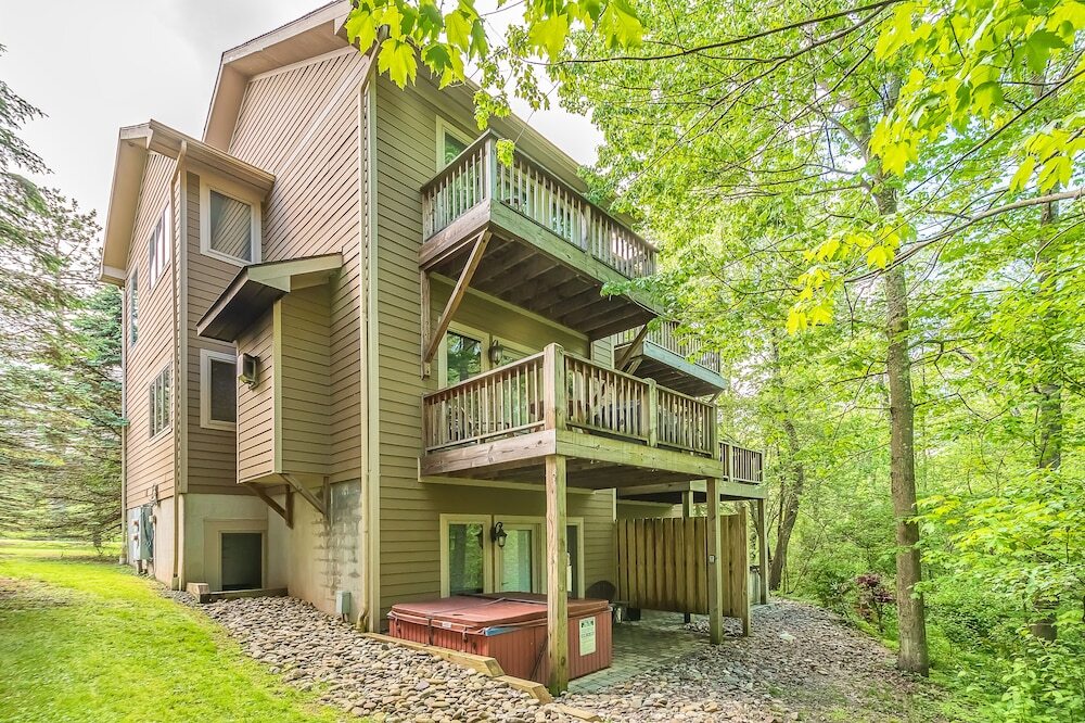 Chillaxin in Mchenry, United States