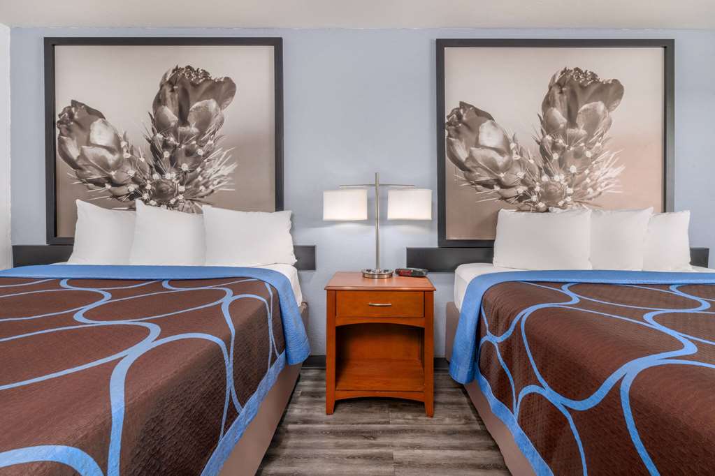 Super 8 by Wyndham Clayton - photo 11