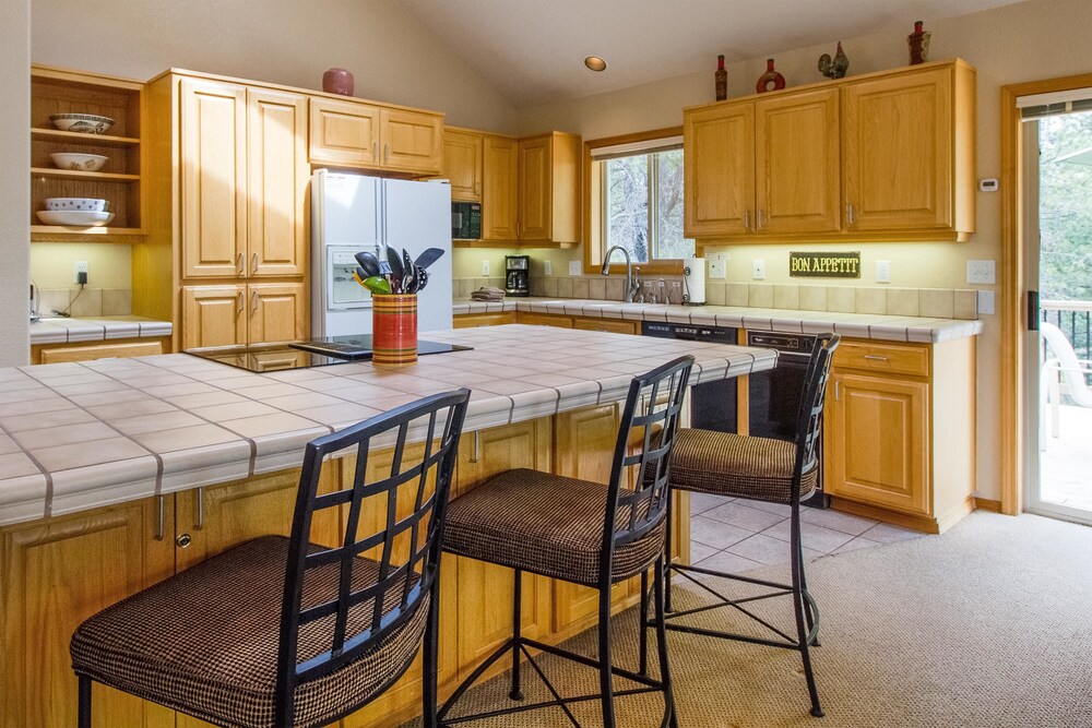 White Elm 30 - photo 7
