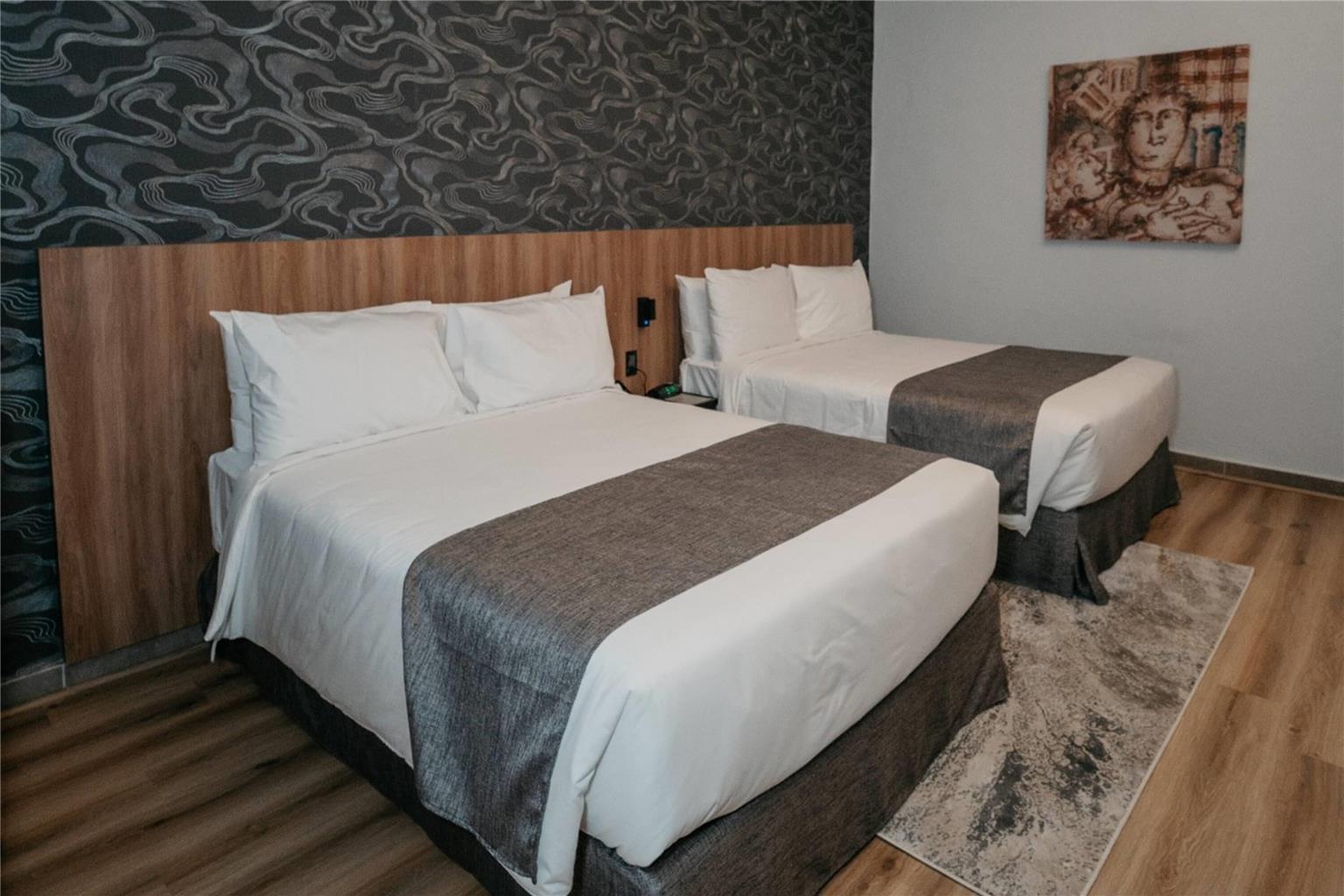 Guest room
