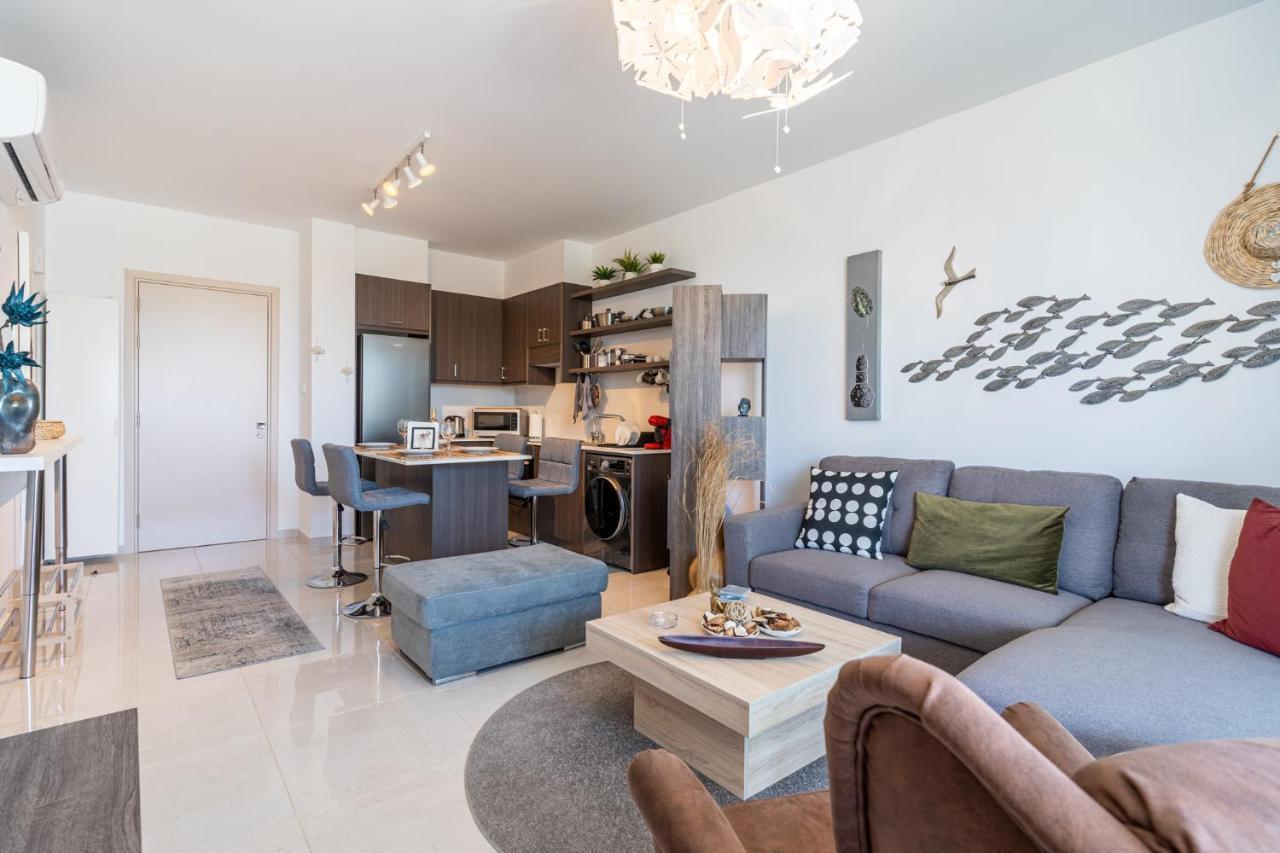 Lemon Tree 1 Br Apt in Livadia