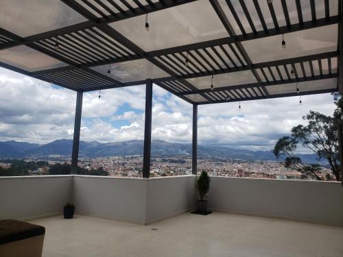 Departamento completo con hermosa vista de la ciudad — 4-Star Luxury Hotel in Cuenca, Ecuador