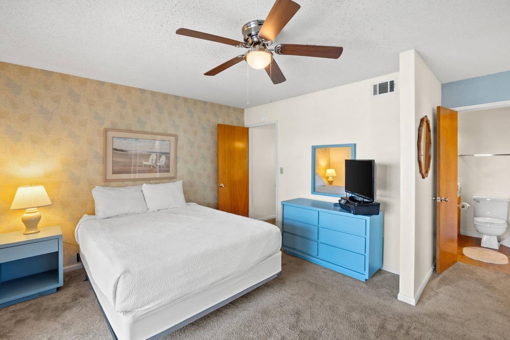 Portside Resort Pet Friendly Rentals by Panhandle Getaways - photo 15