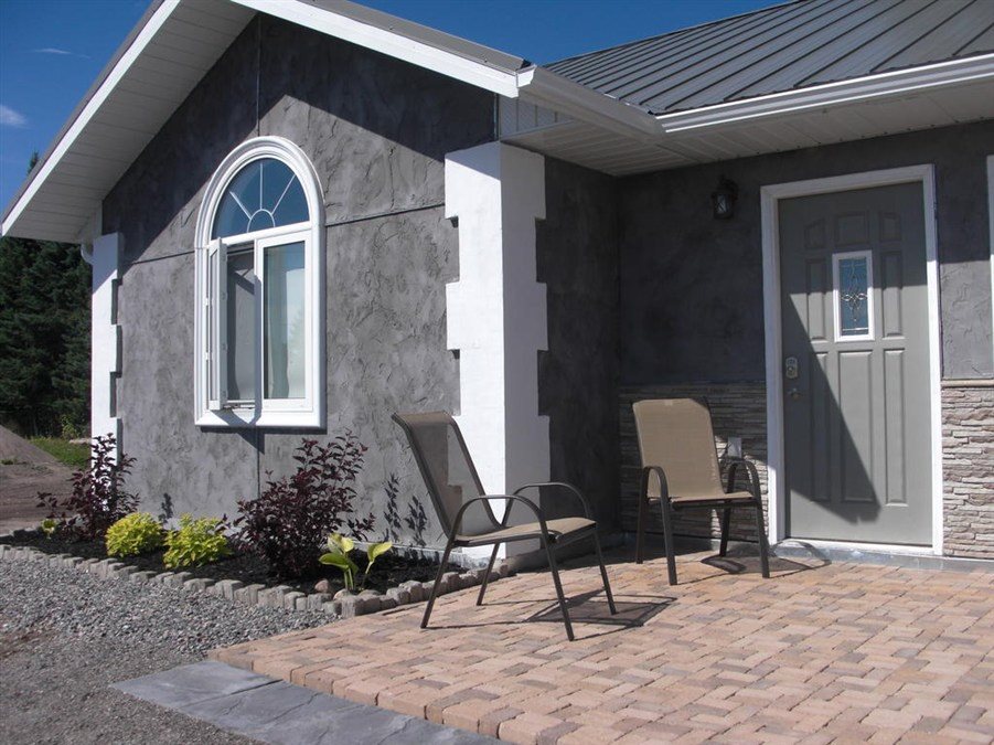 Seasons Extended Stay Suites in Thunder Bay, Canada