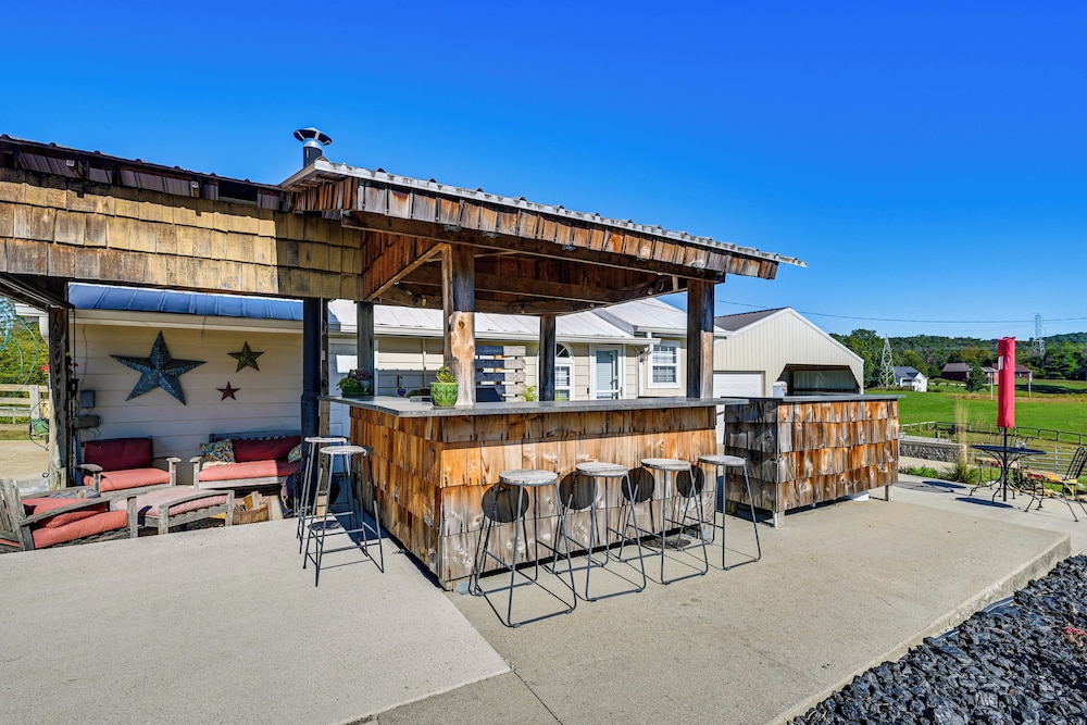 5 Mi To Dtwn Somerset Country Retreat W Gazebo — Somerset