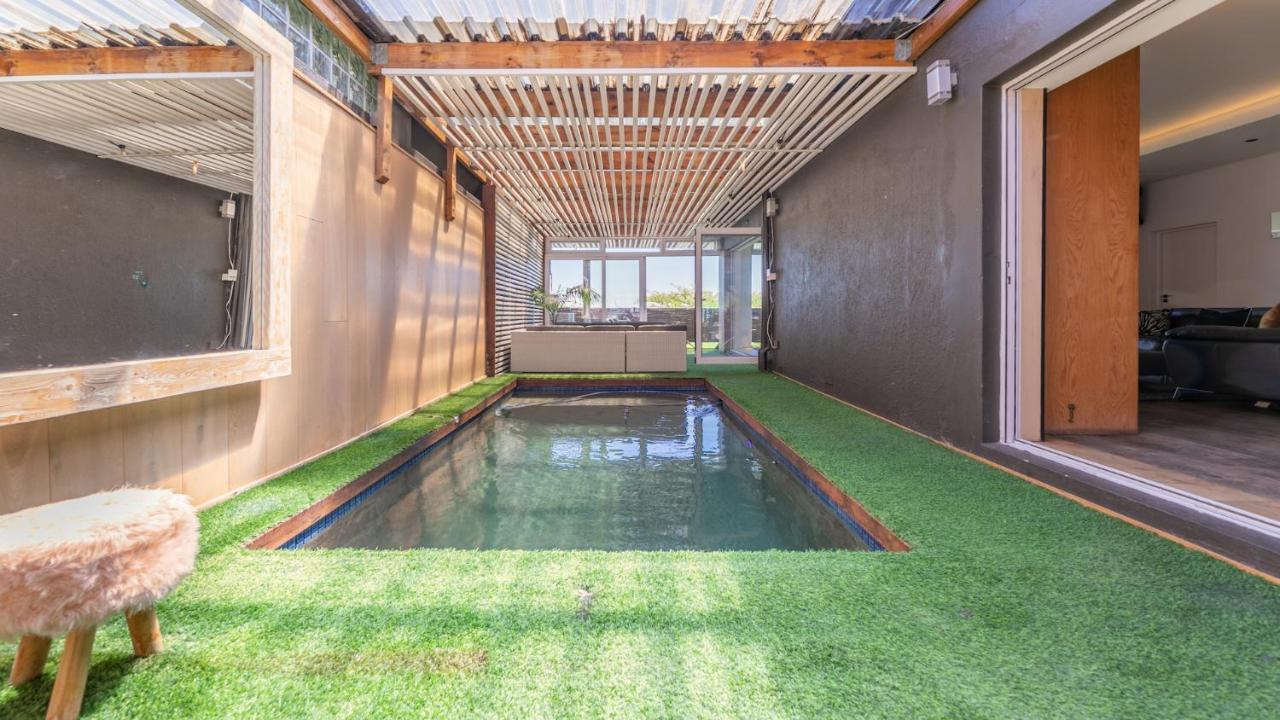 Exclusive 3 Bedroom Luxury Villa Cape Town CBD