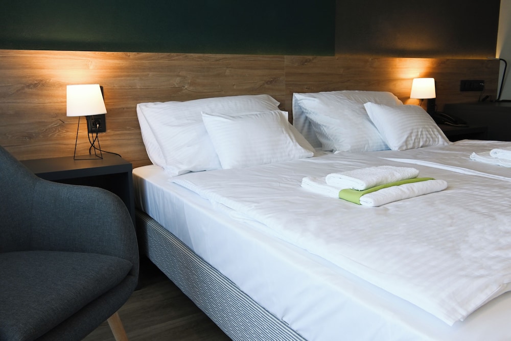 Hotel Szieszta — Sopron — photo 5
