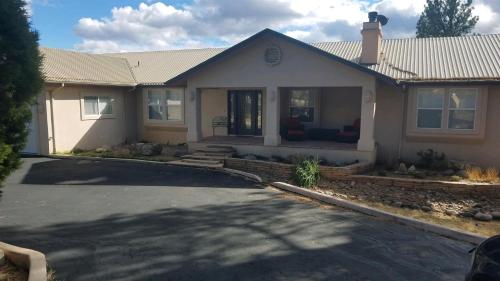 Vista View Retreat in Ruidoso, United States