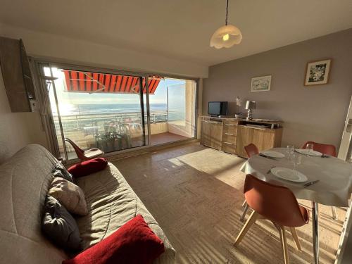 Windfall Wine Farm - carbon neutral hotel in Robertson