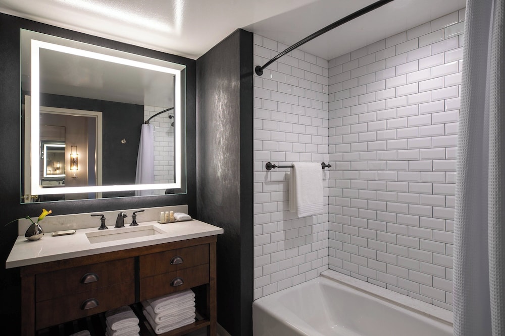 Renaissance Philadelphia Downtown Hotel - photo 27