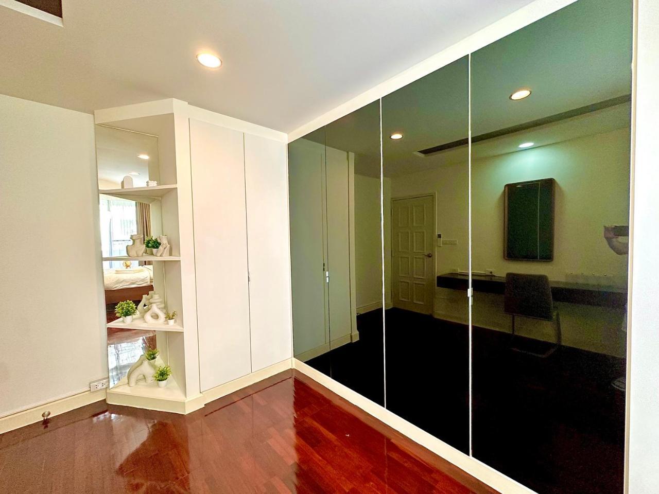 Luxury 3 bedrooms in the heart of the city