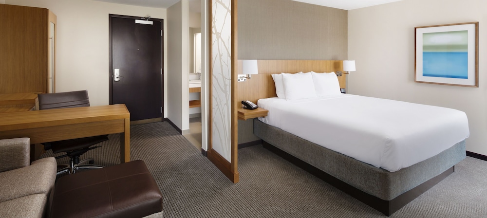Hyatt Place Lubbock - photo 10