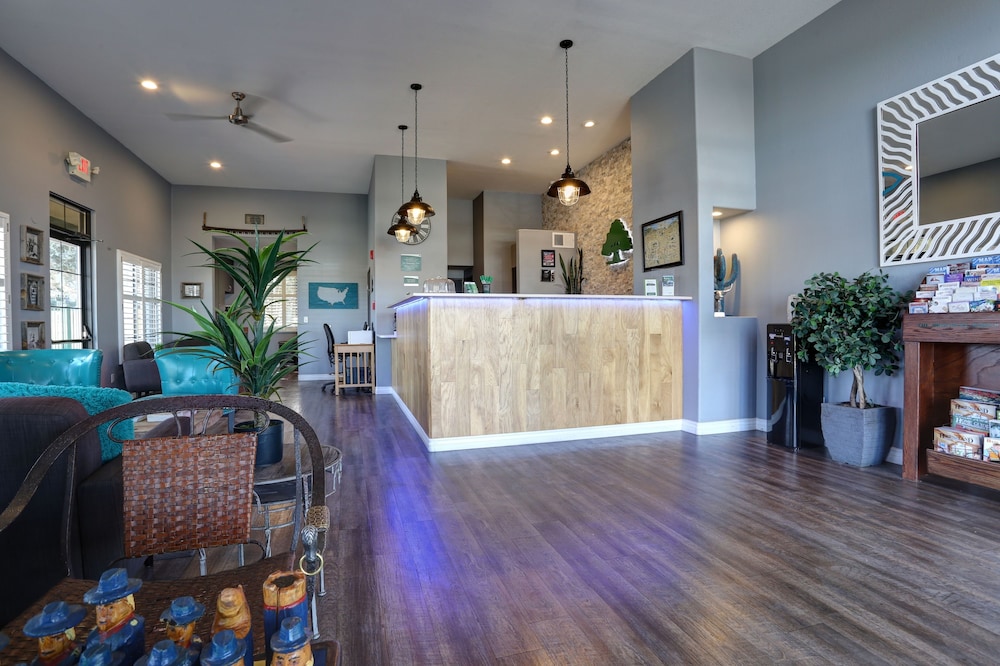 GreenTree Inn of Prescott Valley - photo 2