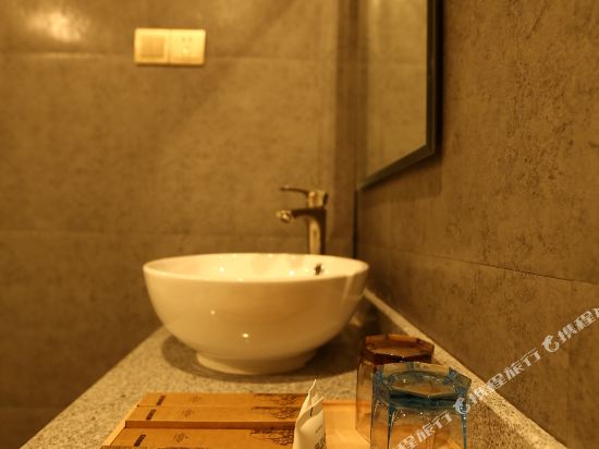 Yixi Wenyi Hotel - last minute hotel in Chengdu