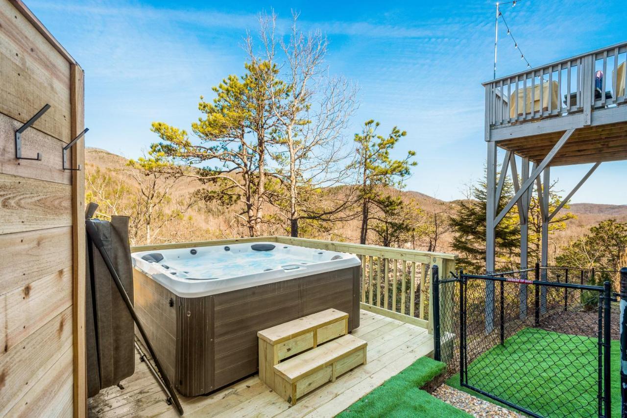 Winston’s Ridge in Fairview, United States