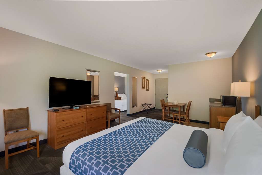 SureStay Plus Hotel by Best Western Berkeley Springs - photo 11