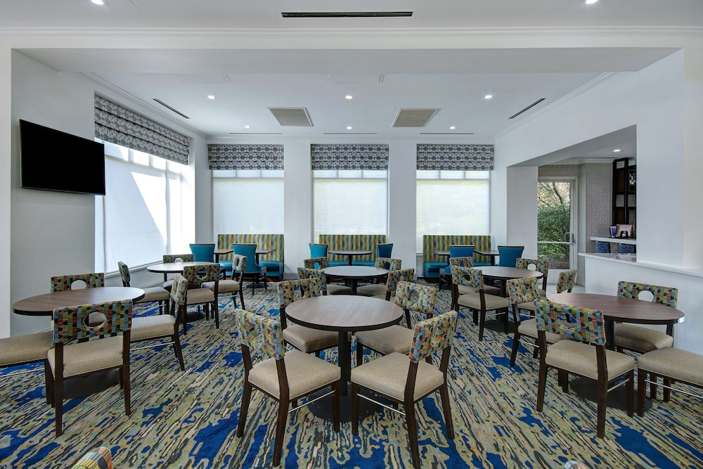 Hilton Garden Inn Detroit Metro Airport - photo 38