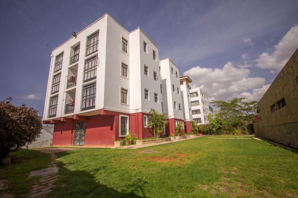 Gray’s Oak Hotel in Athi River, Kenya