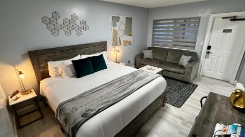Oceano Suites Daytona Beach - photo 27