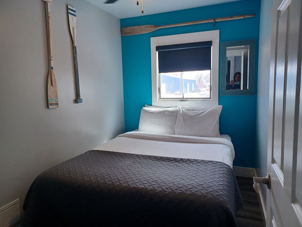 Alexanders Landing - photo 36