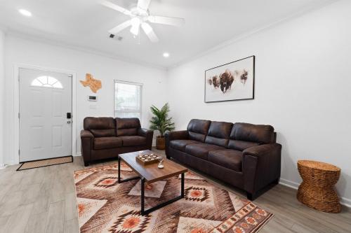 The Texas Hideaway - last minute hotel in Houston