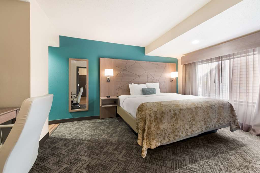 Best Western Fishkill Inn & Suites - photo 25