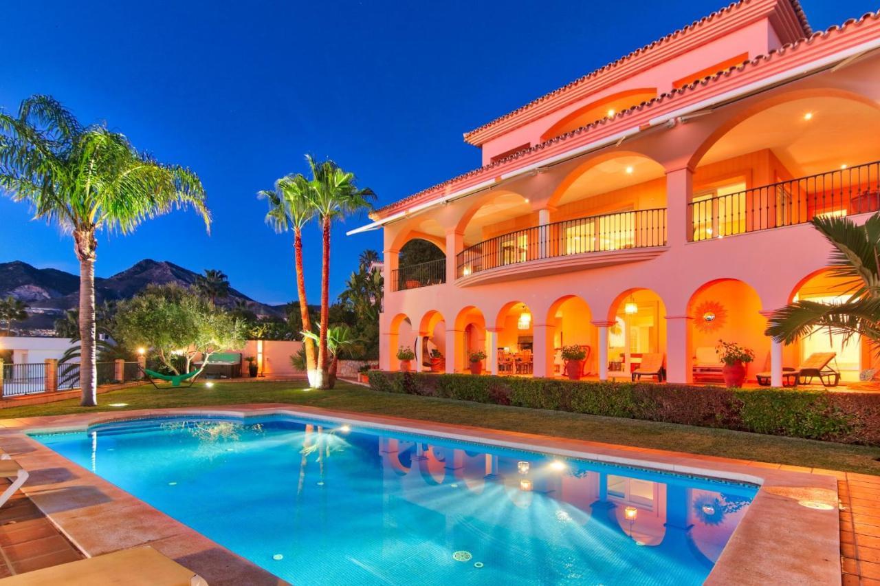 Beachside Villa with Panoramic Sea Views — 4-Star Luxury Hotel in Benalmadena, Spain