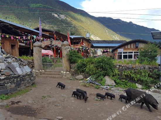 Yubeng Shenpu Inn in Shengping, People's Republic of China